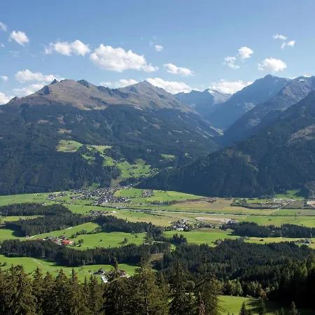 Meadow View Holiday In Near Ski Area