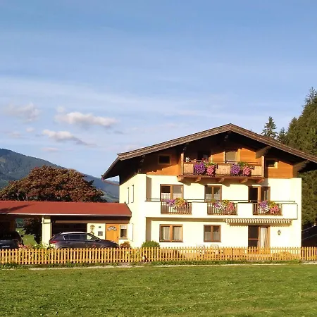 Meadow View Holiday In Near Ski Area